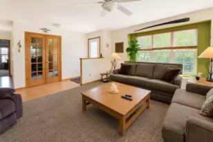 5614 W Sutton Pl, Monee, IL 60449 - Photo 9