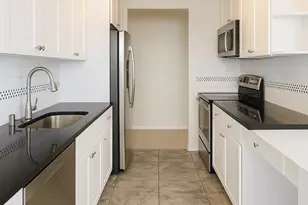 1700 E 56th St, Chicago, IL 60637 - Photo 11