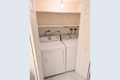 3505 Lakeview Drive #104, Hazel Crest, IL 60429 - Photo 11