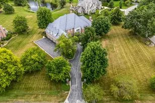 4563 Eleanor Dr, Long Grove, IL 60047 - Photo 11