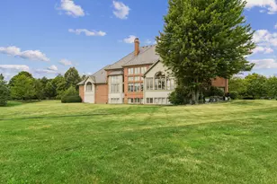 4563 Eleanor Dr, Long Grove, IL 60047 - Photo 5