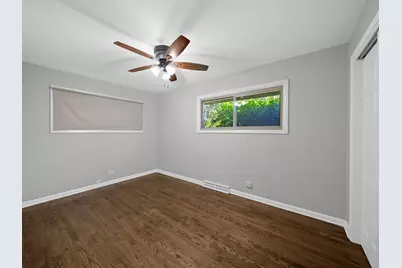 415 Tennyson Road, Bartlett, IL 60103 - Photo 9