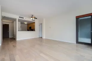 130 N Garland Ct, Chicago, IL 60602 - Photo 7