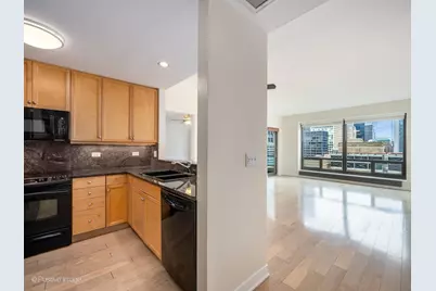 130 N Garland Court #2310, Chicago, IL 60602 - Photo 11