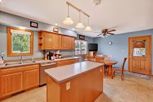 101 Joanne Ln, Rochelle, IL 61068 - Photo 11