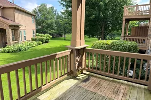 1873 Crenshaw Cir, Vernon Hills, IL 60061 - Photo 15