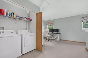 1205 Fawnlily Cir, Joliet, IL 60431 - Photo 29