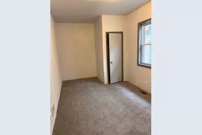 5041 W George Street, Chicago, IL 60641 - Photo 7