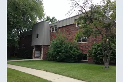 5720 East Avenue #2B, Countryside, IL 60525 - Photo 1