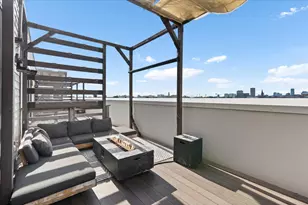 729 W 15th St, Chicago, IL 60607 - Photo 33