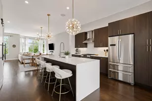 729 W 15th St, Chicago, IL 60607 - Photo 11