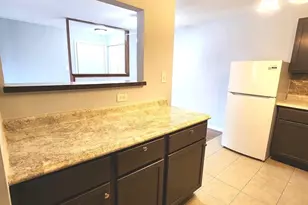 1085 Knoll Ln, Hoffman Estates, IL 60194 - Photo 19