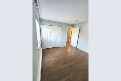 1085 Knoll Lane #207, Hoffman Estates, IL 60194 - Photo 13
