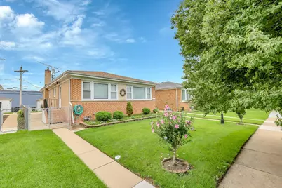 8133 Hamlin Avenue, Skokie, IL 60076 - Photo 1