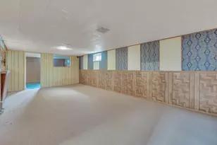8133 Hamlin Ave, Skokie, IL 60076 - Photo 31