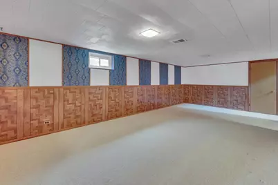 8133 Hamlin Avenue, Skokie, IL 60076 - Photo 29