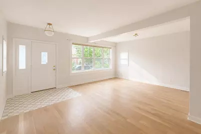 3914 N Mozart Street, Chicago, IL 60618 - Photo 3