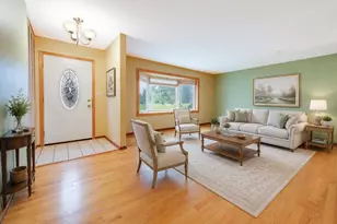 607 W Montrose Ave, Wood Dale, IL 60191 - Photo 5