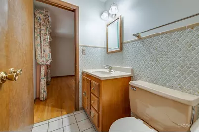 607 W Montrose Avenue, Wood Dale, IL 60191 - Photo 15
