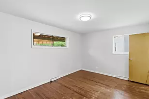 [Address not provided], Elmhurst, IL 60126 - Photo 11