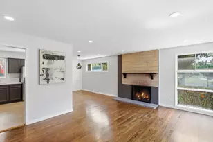[Address not provided], Elmhurst, IL 60126 - Photo 3