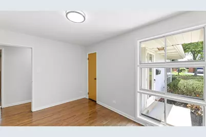 [Address not provided], Elmhurst, IL 60126 - Photo 19