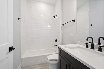 1839 W Irving Park Road #2F, Chicago, IL 60613 - Photo 9