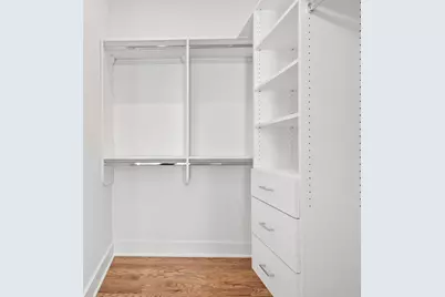 1839 W Irving Park Road #2F, Chicago, IL 60613 - Photo 15