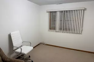2605 N 76th Ave, Elmwood Park, IL 60707 - Photo 15