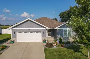 554 Raven Dr, Manteno, IL 60950 - Photo 7