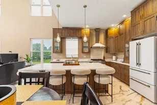 543 Madison Ct, East Dundee, IL 60118 - Photo 11