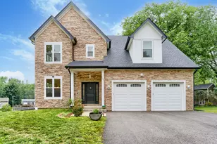 543 Madison Ct, East Dundee, IL 60118 - Photo 1