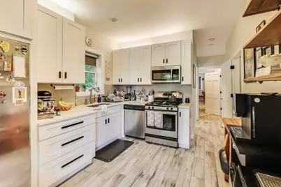 2857 W Fletcher Street, Chicago, IL 60618 - Photo 19