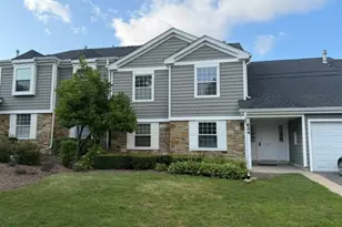 624 Berkley Ct, Schaumburg, IL 60194 - Photo 1