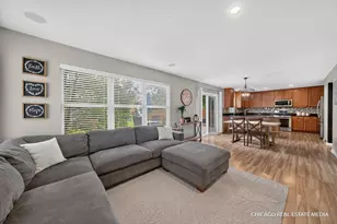1131 Spinnaker St, Pingree Grove, IL 60140 - Photo 3