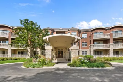 950 Augusta Way #115, Highland Park, IL 60035 - Photo 1