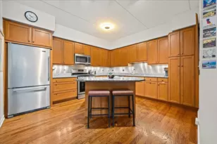 950 Augusta Way, Highland Park, IL 60035 - Photo 7