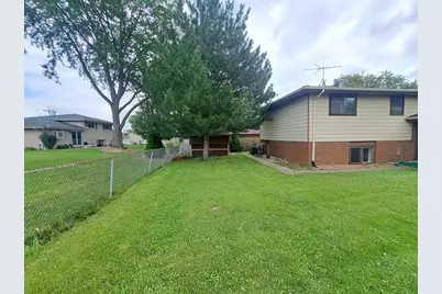 644 Bryn Mawr Avenue, Bartlett, IL 60103 - Photo 35