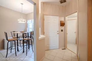 163 N Barton Trail, Batavia, IL 60510 - Photo 5