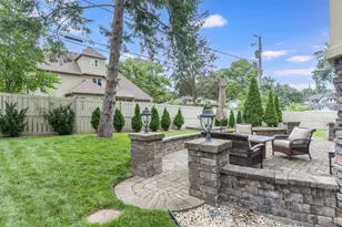720 Willow Rd, Naperville, IL 60540 - Photo 51