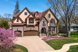 720 Willow Rd, Naperville, IL 60540 - Photo 1