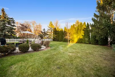 142 N Dixon Drive, Batavia, IL 60510 - Photo 31