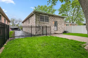 14909 Martin Luther King Jr Dr, Dolton, IL 60419 - Photo 21