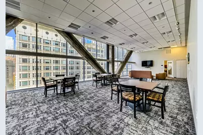 8 E Randolph Street #1505, Chicago, IL 60601 - Photo 21