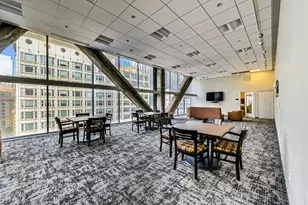 8 E Randolph St, Chicago, IL 60601 - Photo 21