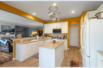 [Address not provided], Huntley, IL 60142 - Photo 13