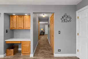 520 Dover Dr, Roselle, IL 60172 - Photo 13