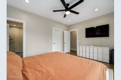 3217 N Troy Street #2S, Chicago, IL 60618 - Photo 15