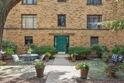 1535 Monroe Avenue #2, River Forest, IL 60305 - Photo 1