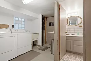 2444 N Western Ave, Chicago, IL 60647 - Photo 21